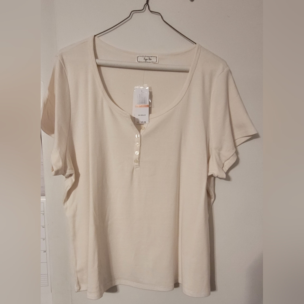 Hippie Rose Off White Henley Top women size3X
